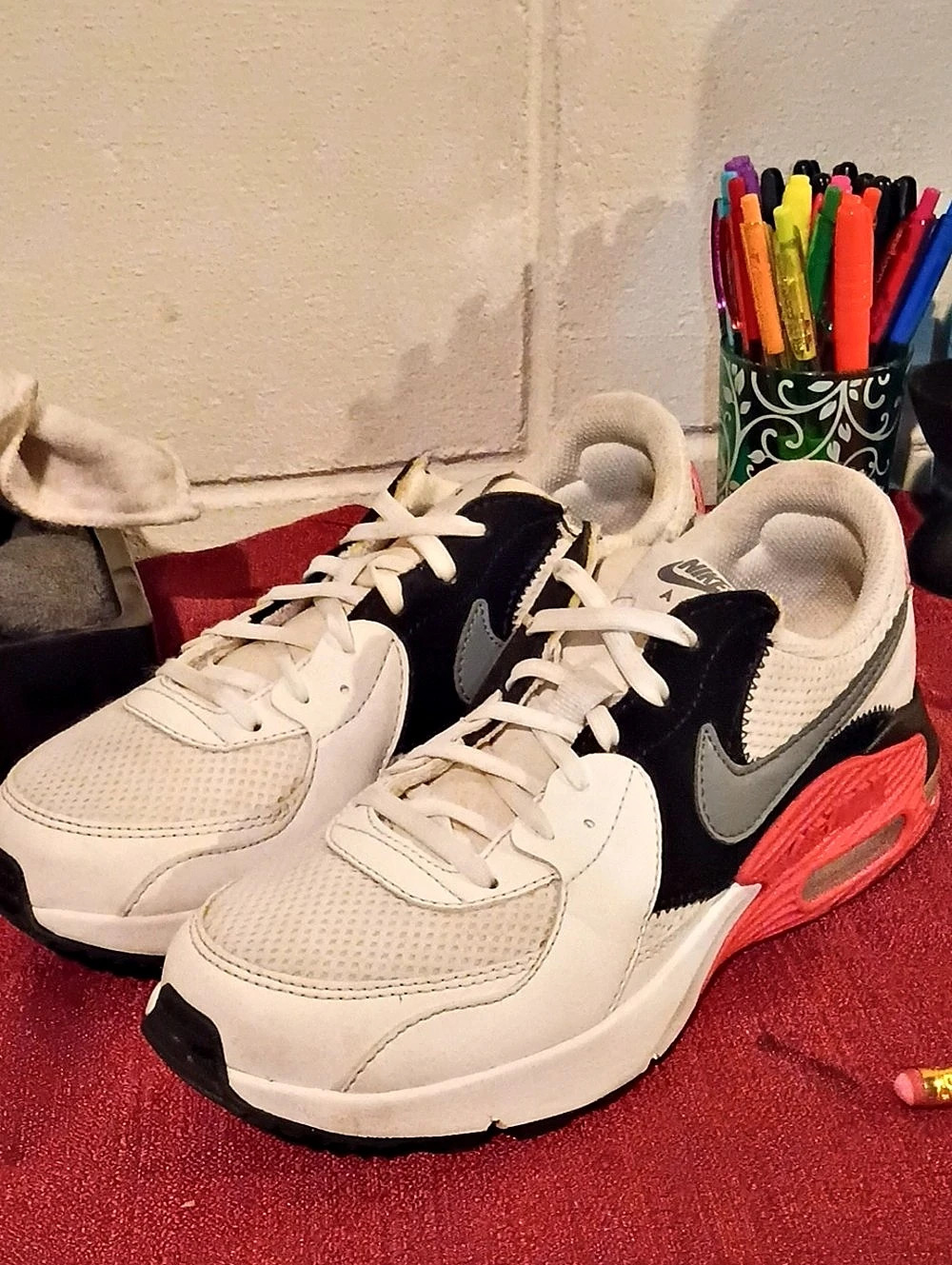 Nike Air Max 90 Women's Sneakers White & Black US 6.5